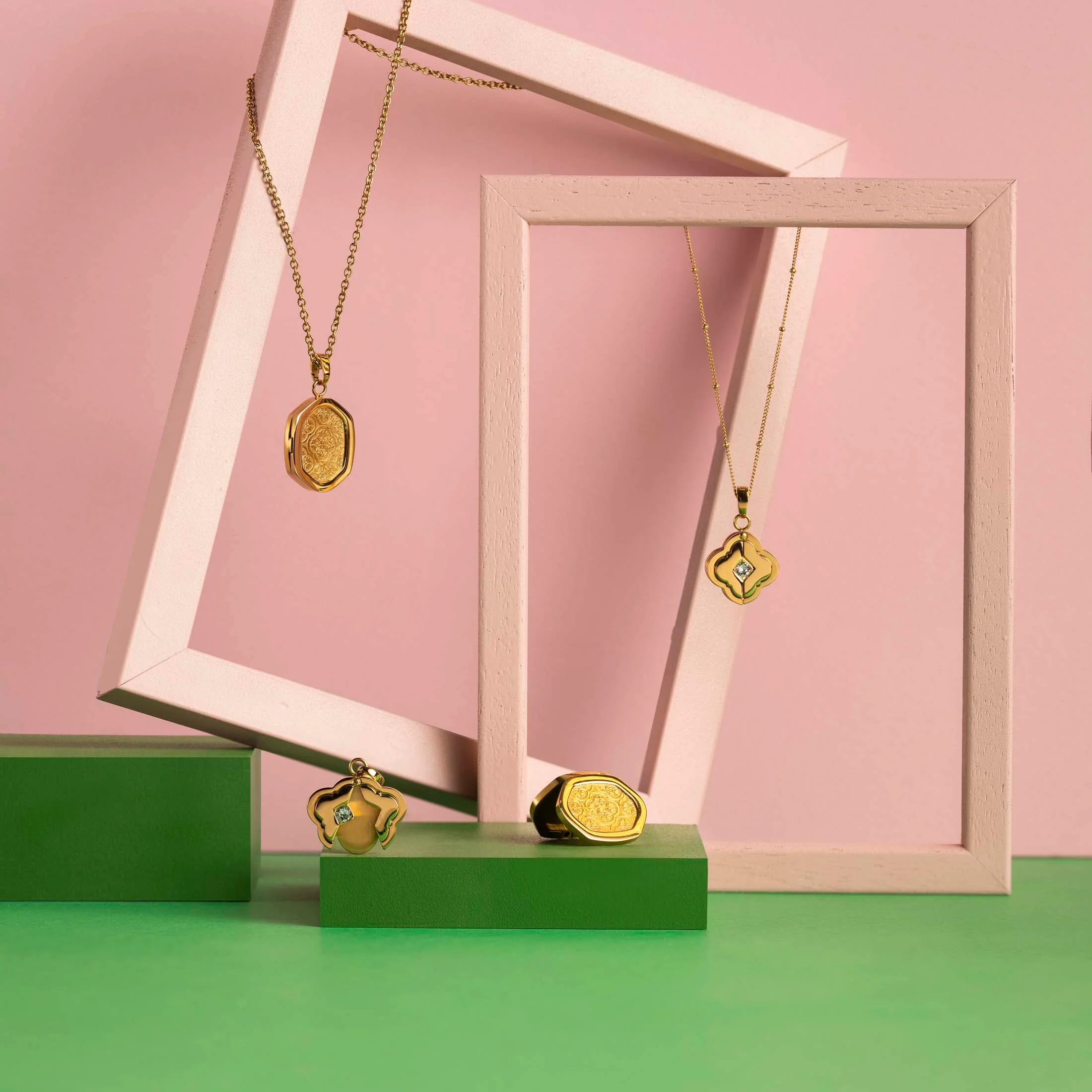 Carisma's Secret Message Locket Pendant - Image 7