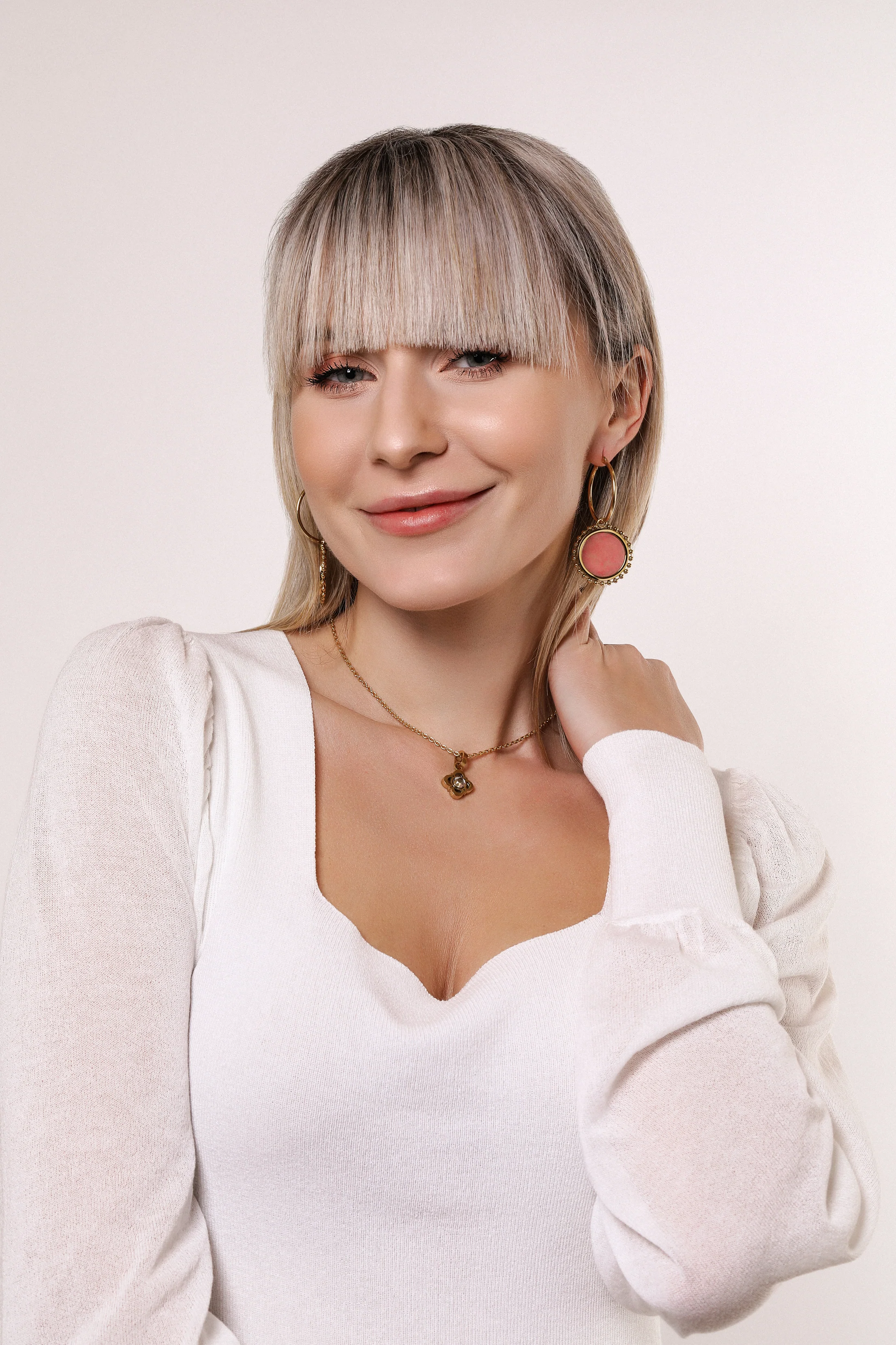 Coral Stone Pendant - Image 5