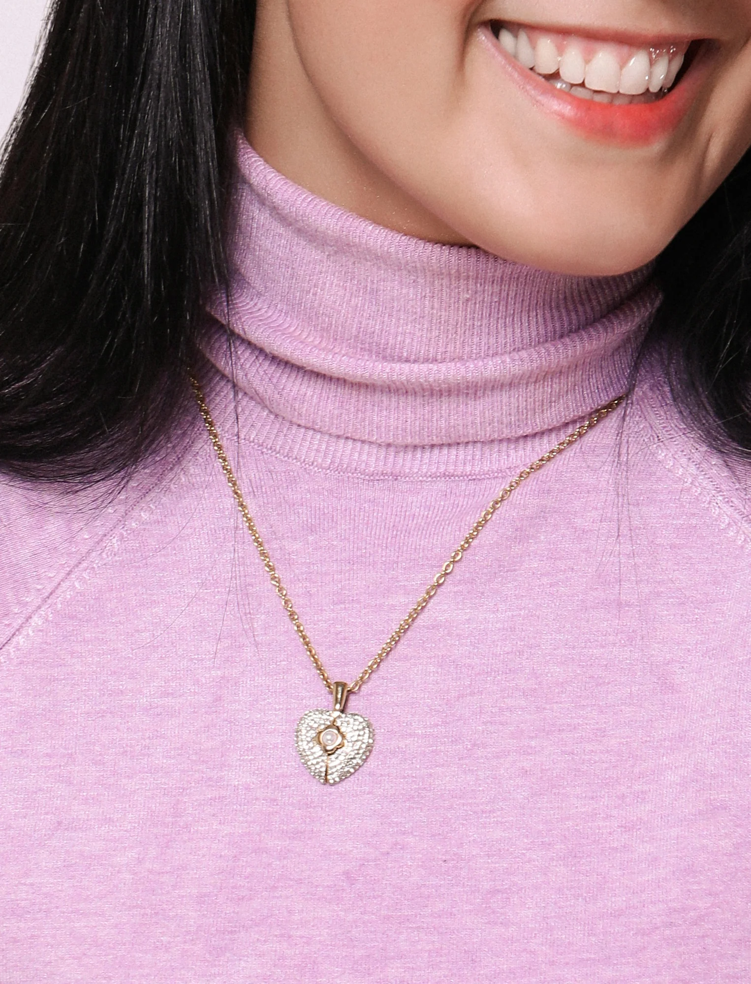 Heart Pavé Engravable Pendant - Image 3