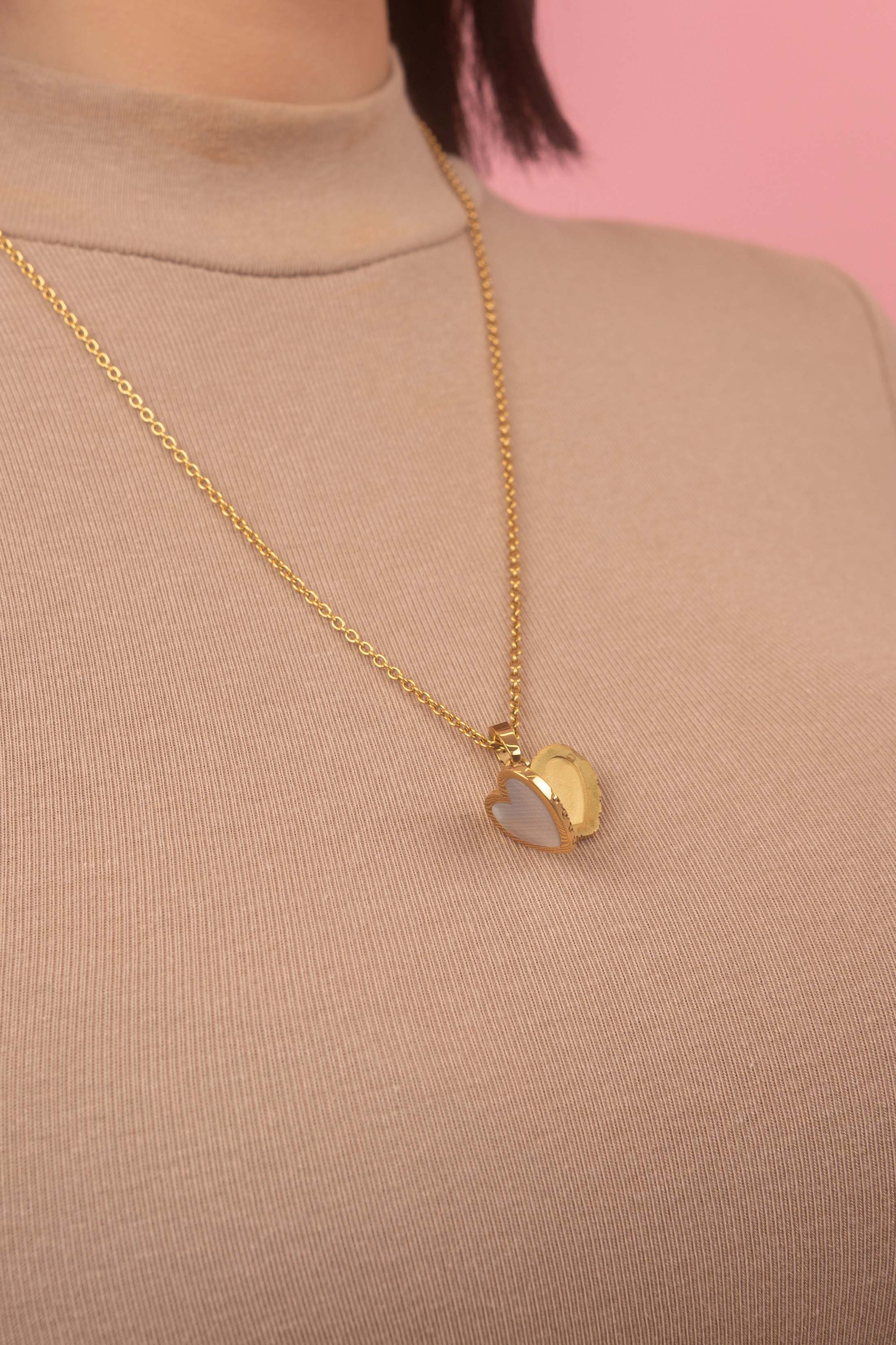 F'Qalbi Photo Locket - Image 13